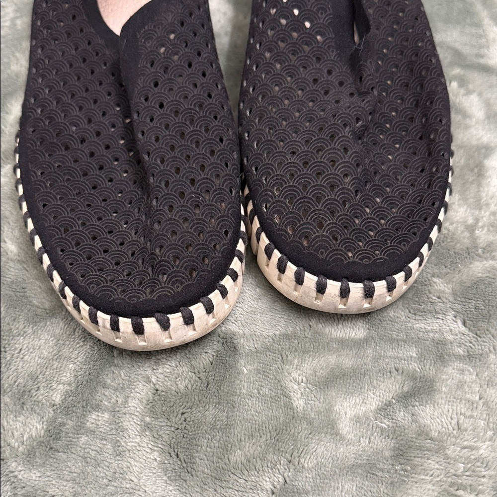 Ilse Jacobsen Black Espadrille Slip-Ons - Picture 10 of 12